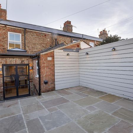 Modern 3 Bed Beautiful House In York Villa Exterior photo